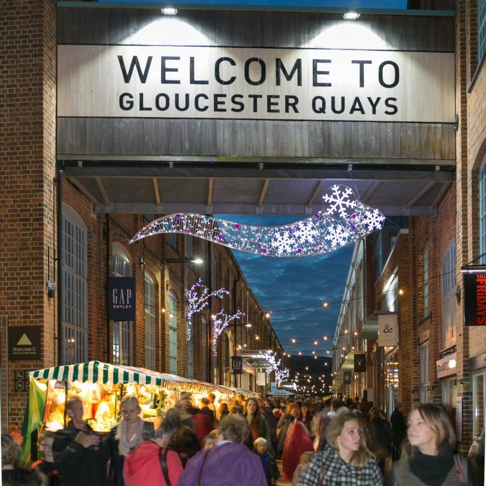 Gloucester Quays & Christmas Market. | Kingswood Community Transport